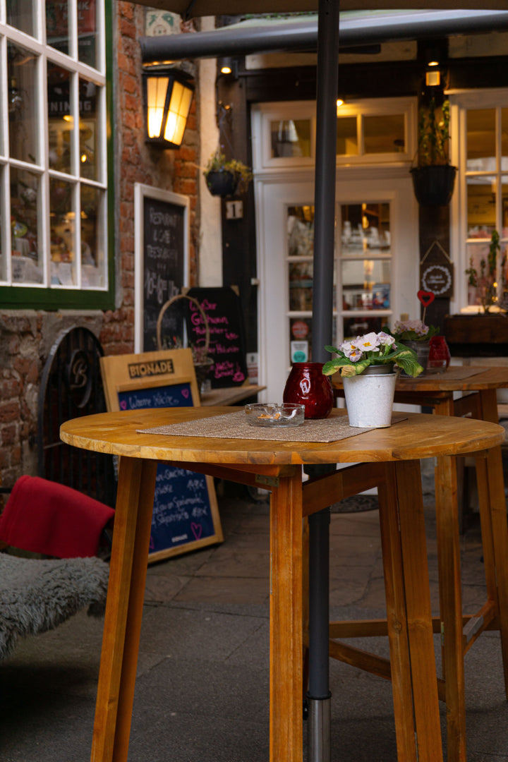 Cafe Bulk Indoor Tables