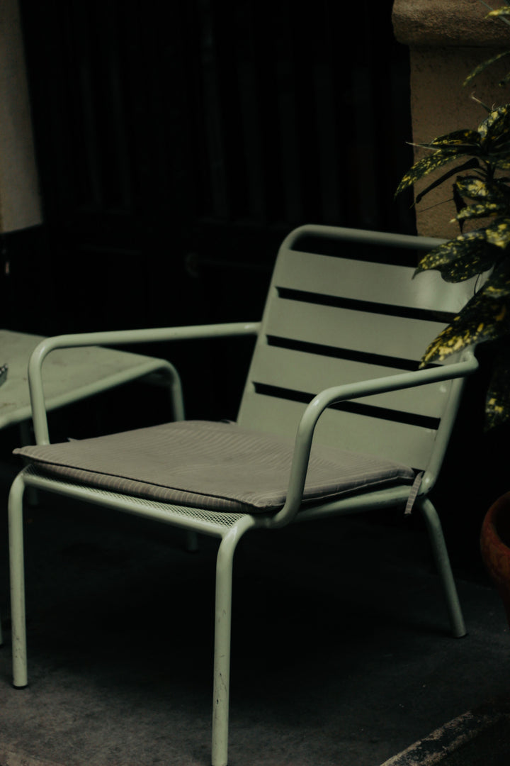 Cafe Bulk Outdoor Chairs
